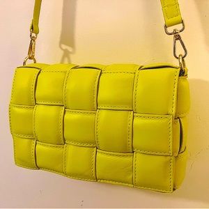 Neon Yellow Woven Leather Bag - made in Italy